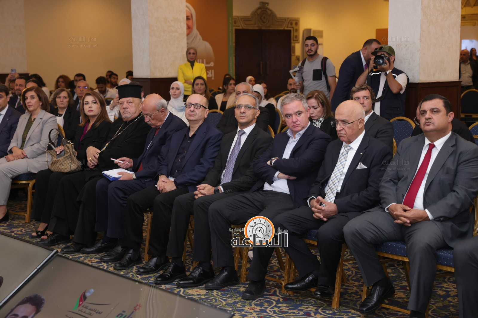 Madar Al-Saa Images 0.6331600576319323