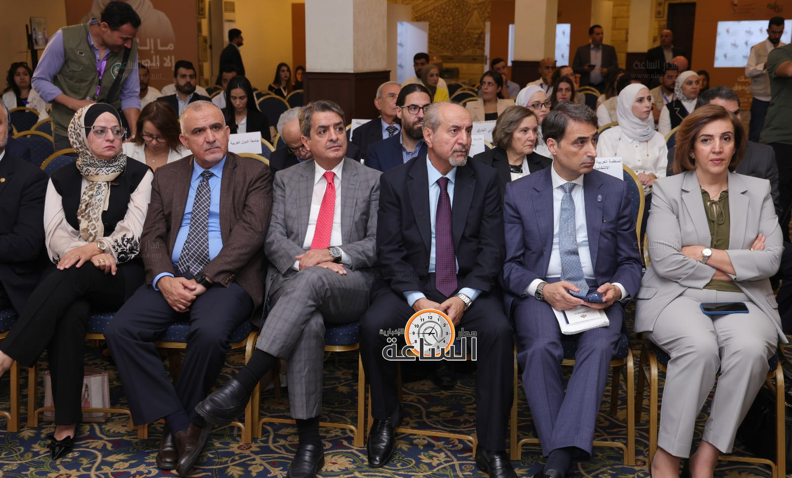 Madar Al-Saa Images 0.14194703348579352