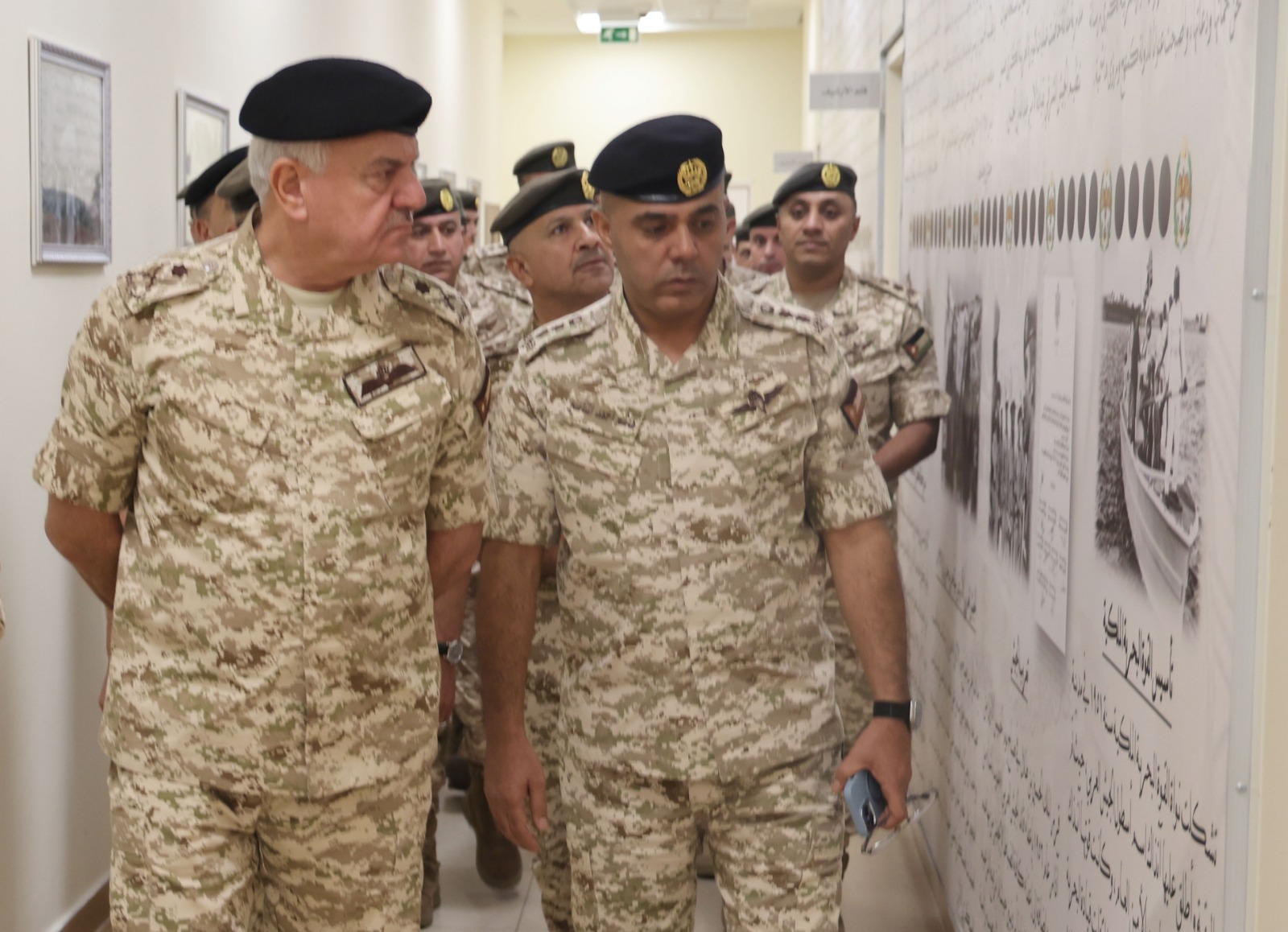 Madar Al-Saa Images 0.13725868836293897