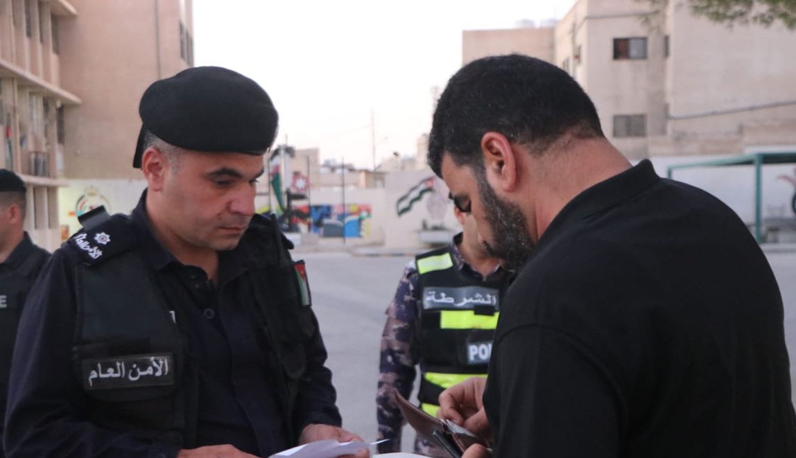 Madar Al-Saa Images 0.416915937107009