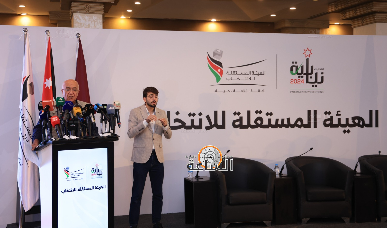 Madar Al-Saa Images 0.44301594424082125