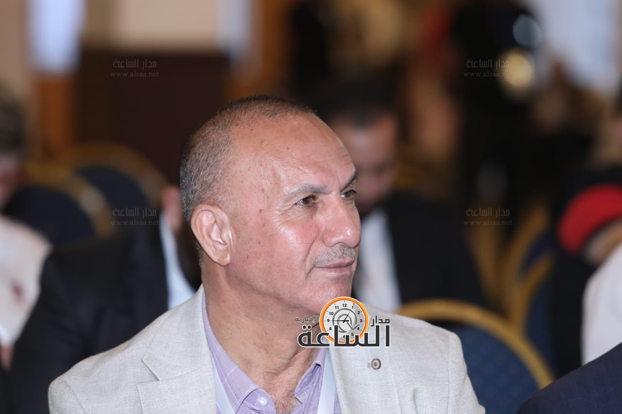 Madar Al-Saa Images 0.4107976071048449