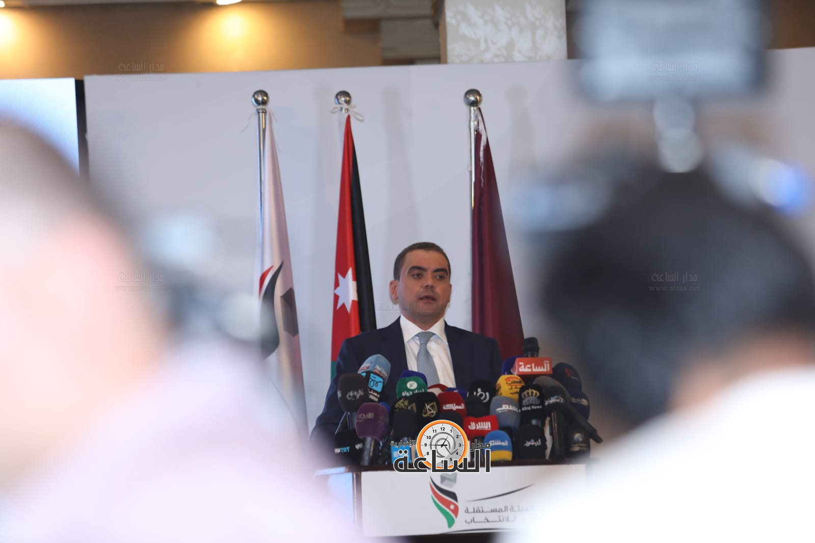 Madar Al-Saa Images 0.4507327323839705