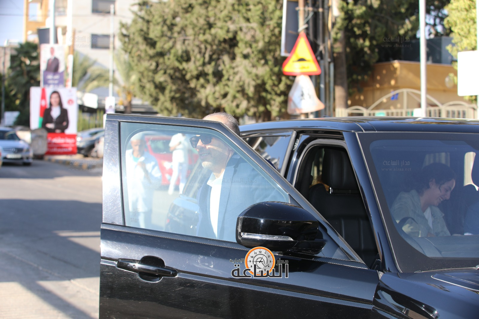 Madar Al-Saa Images 0.4064353899113846