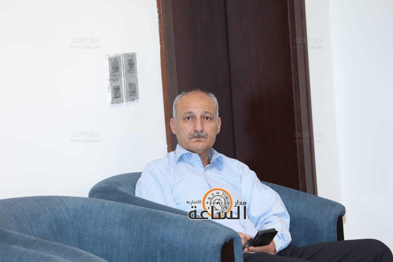 Madar Al-Saa Images 0.7775732265695947