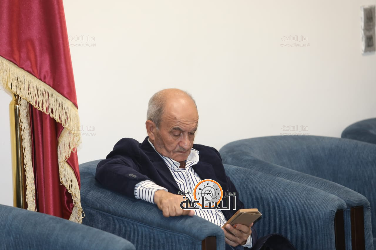 Madar Al-Saa Images 0.7243479861806177