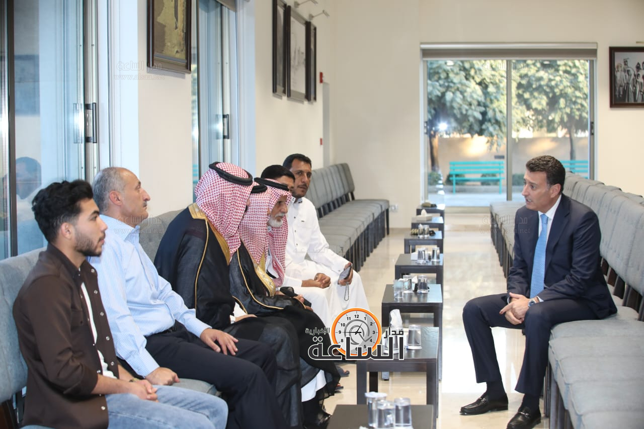 Madar Al-Saa Images 0.7868751398935168