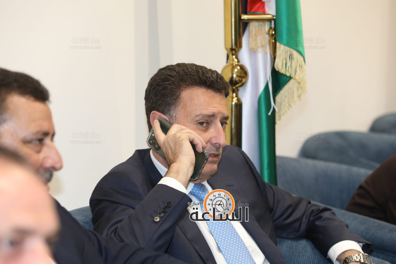 Madar Al-Saa Images 0.814977941926537