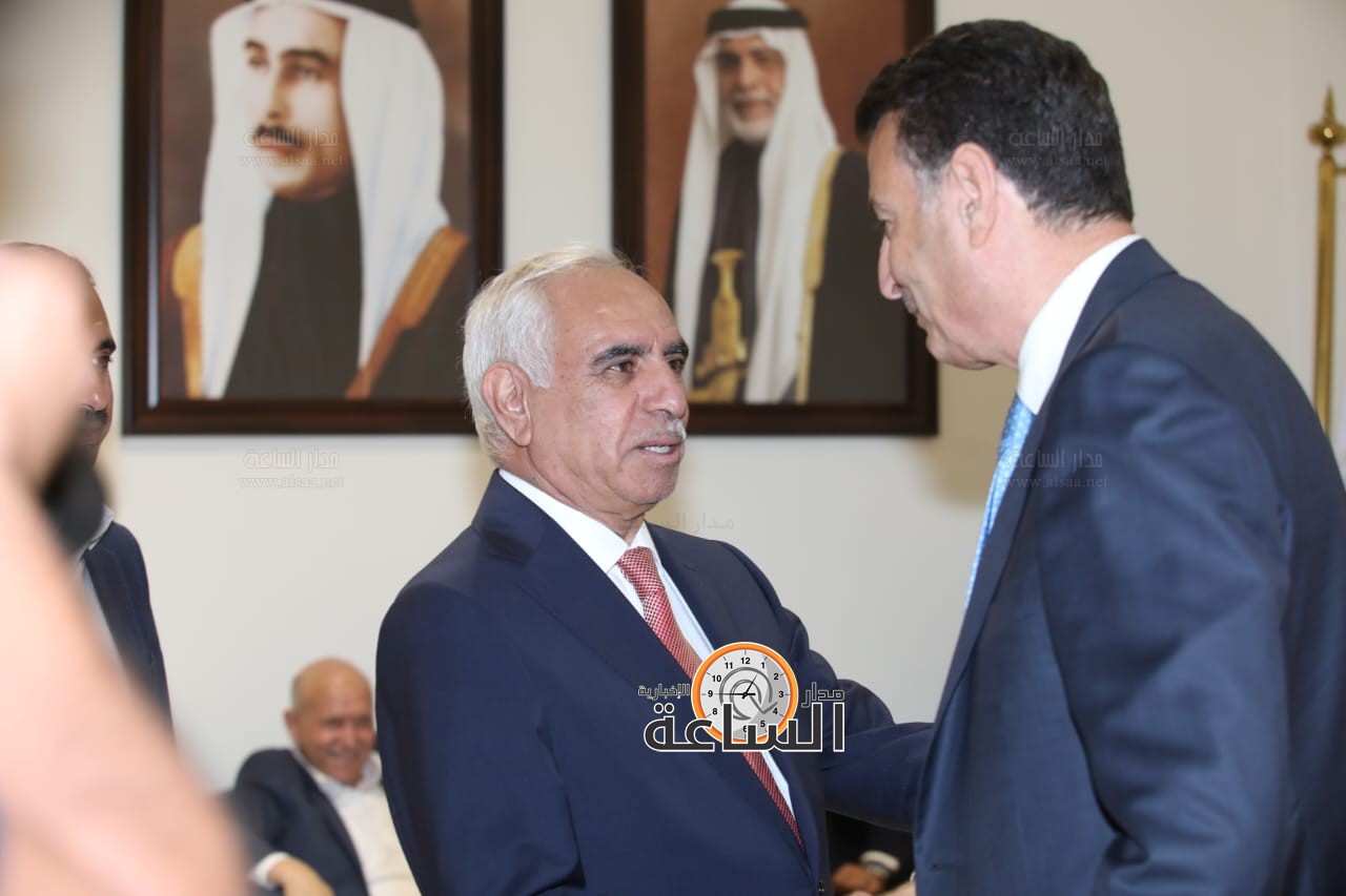 Madar Al-Saa Images 0.6332777695450285