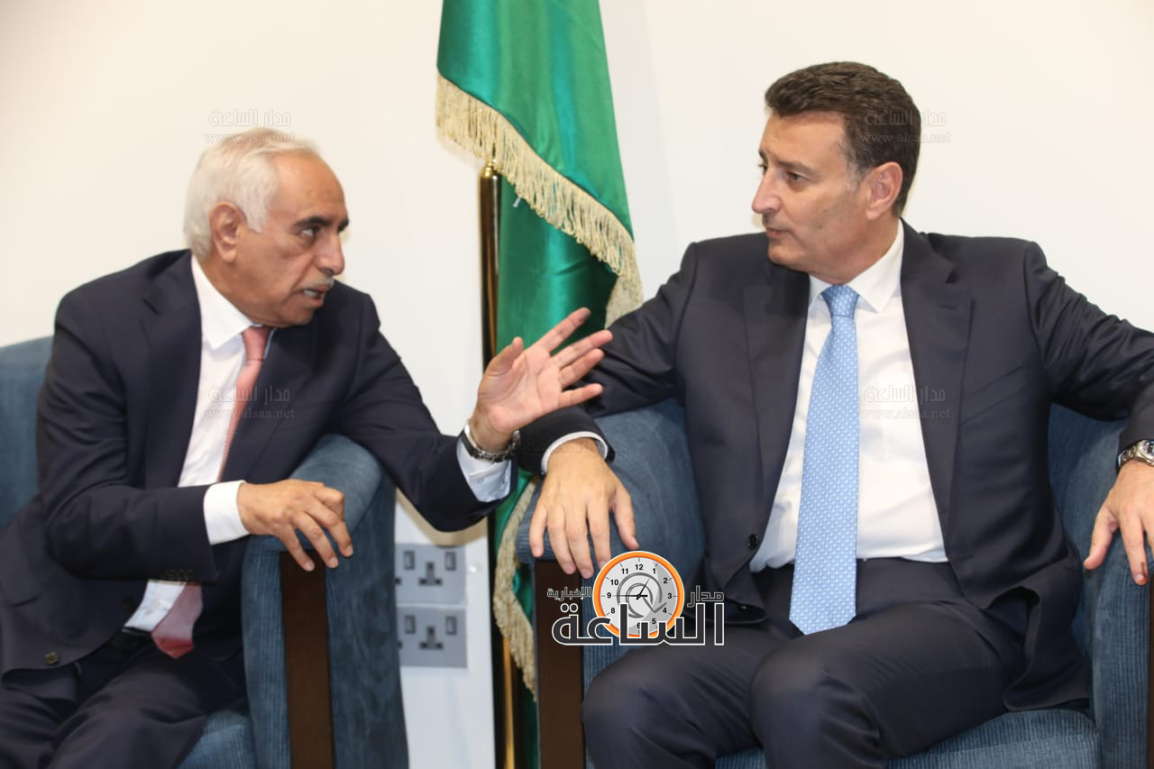 Madar Al-Saa Images 0.31963258224009494