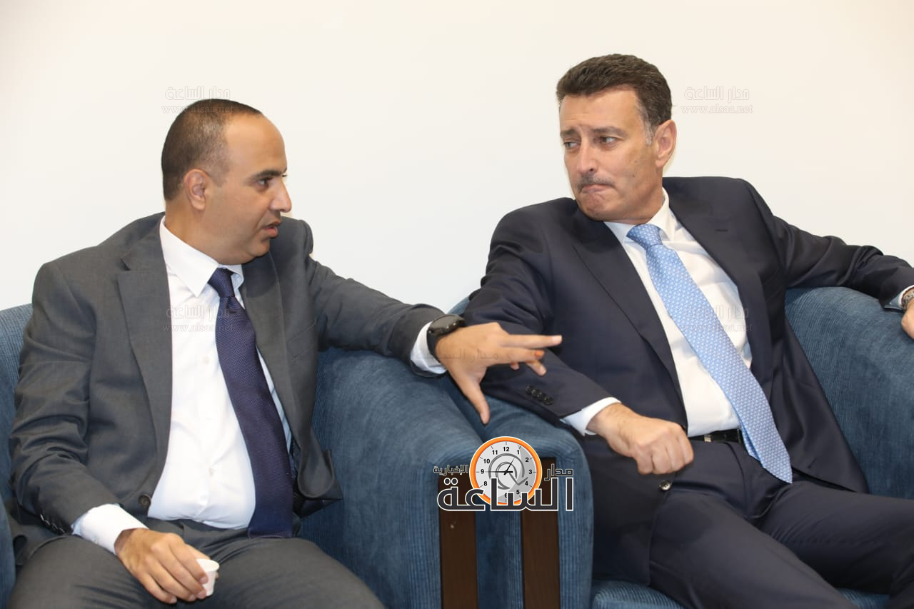 Madar Al-Saa Images 0.1534941662593512