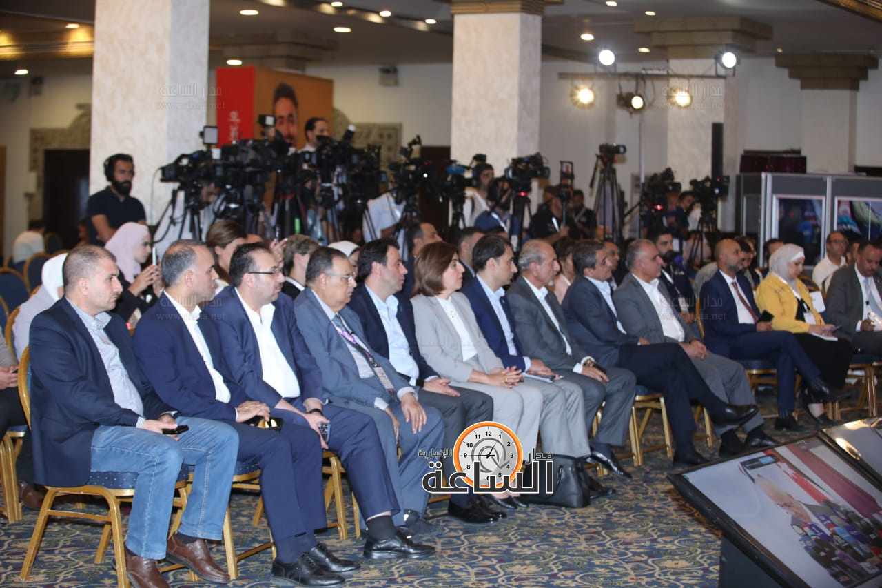 Madar Al-Saa Images 0.9977509265269364