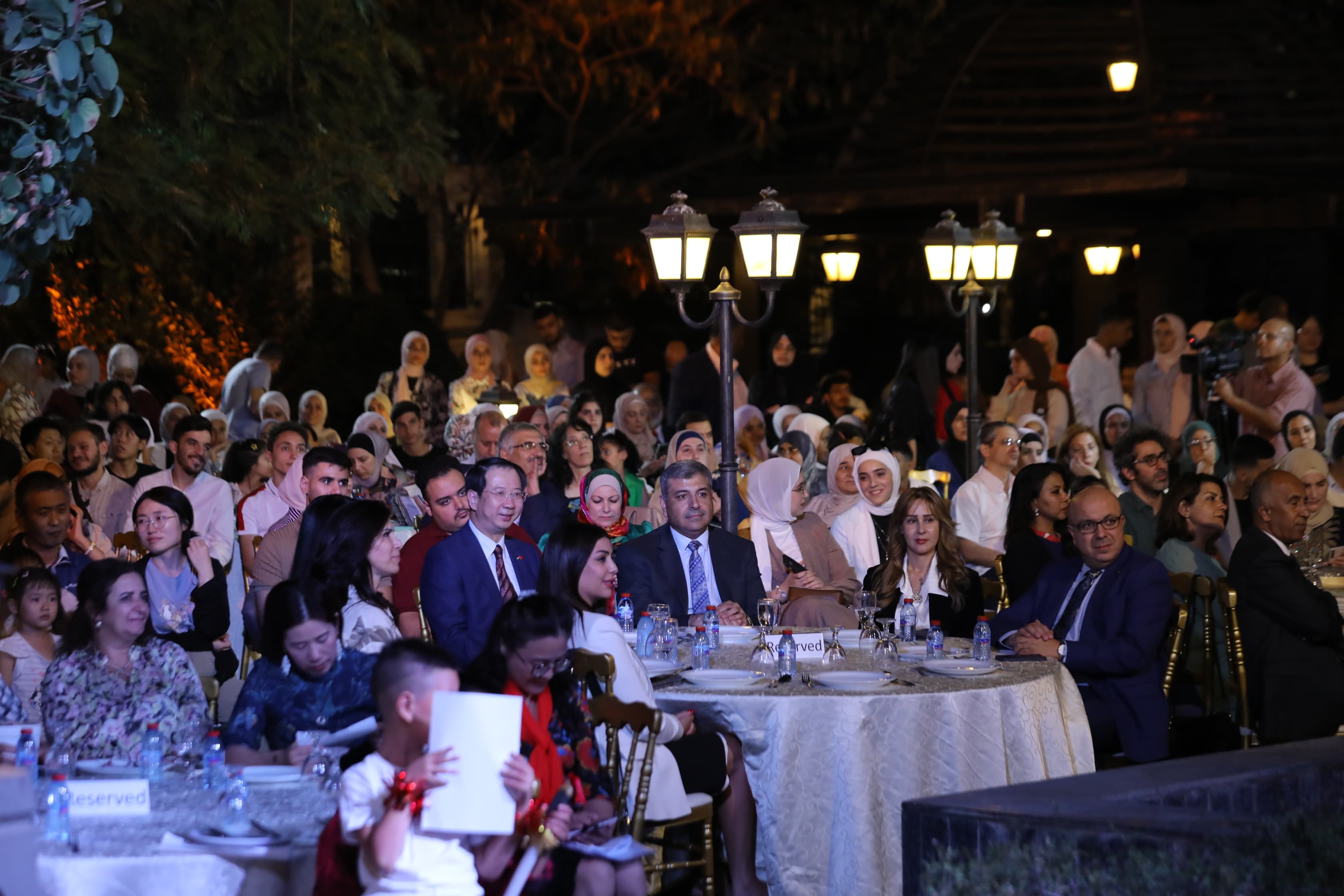 Madar Al-Saa Images 0.23521520924239092