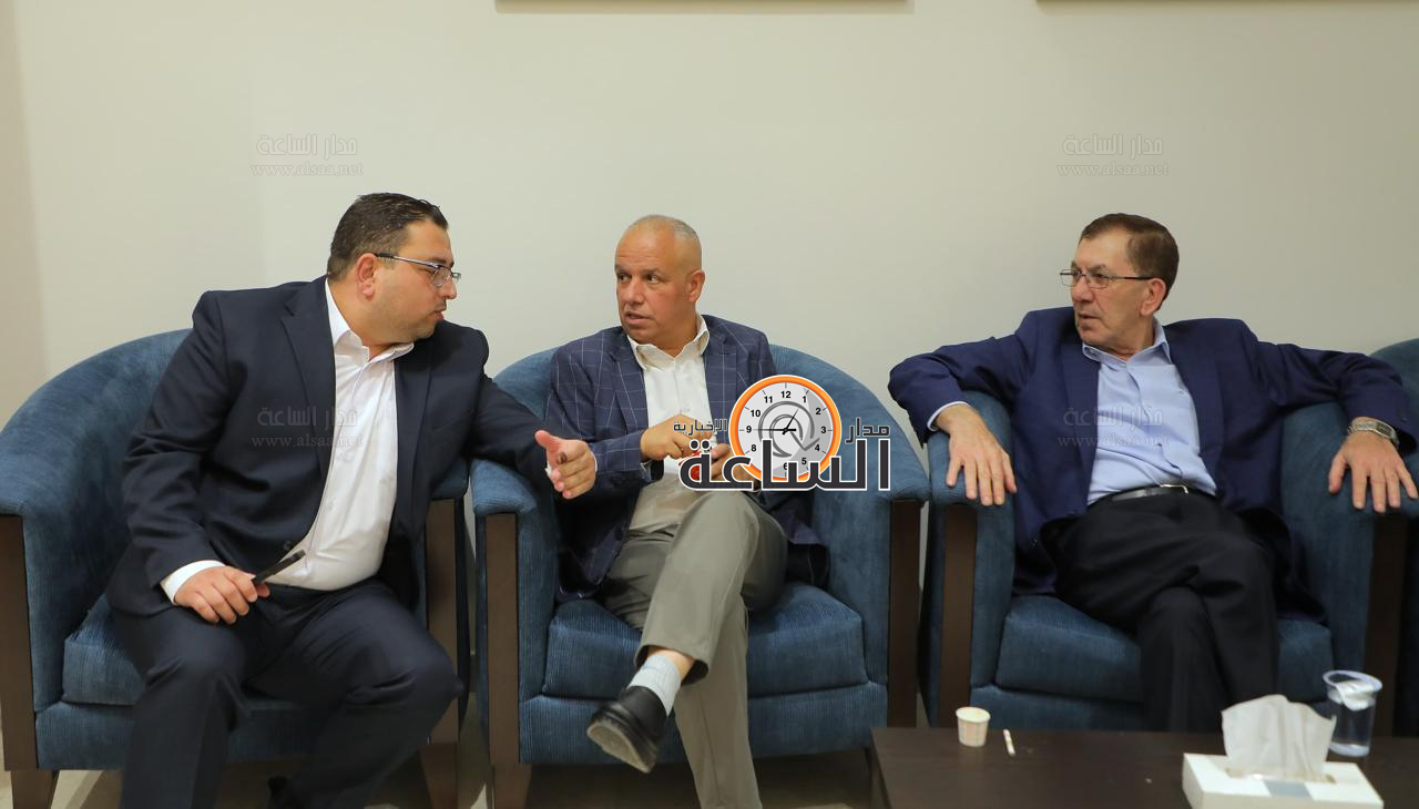 Madar Al-Saa Images 0.256269610177827