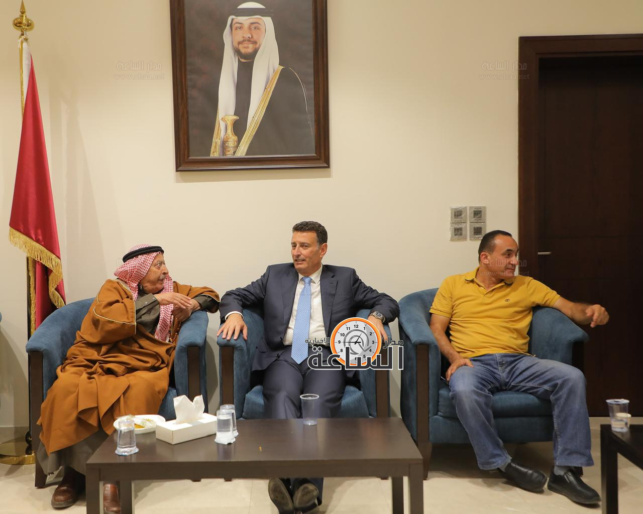 Madar Al-Saa Images 0.6344623350402085