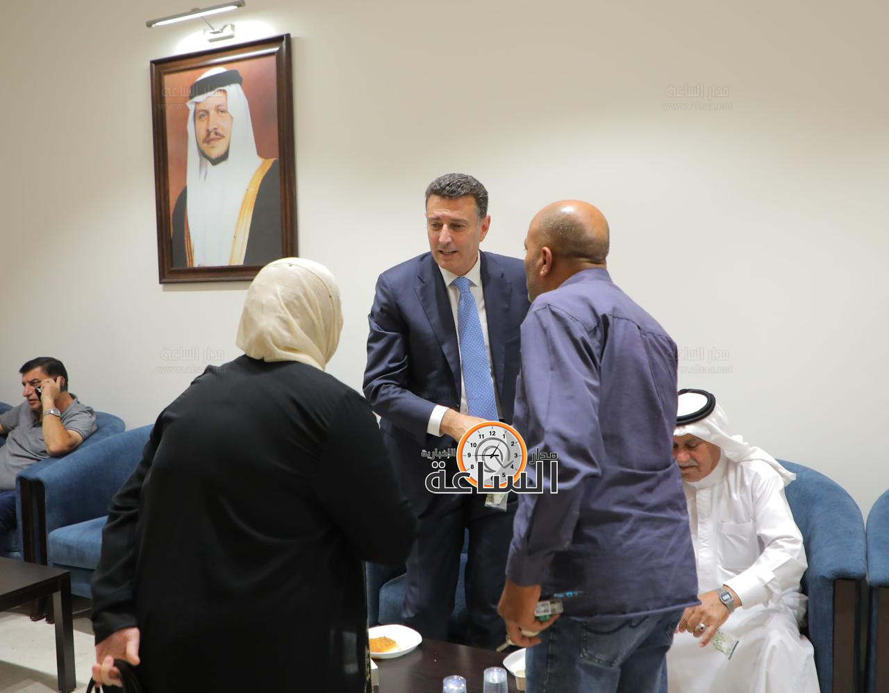 Madar Al-Saa Images 0.5832788192124252