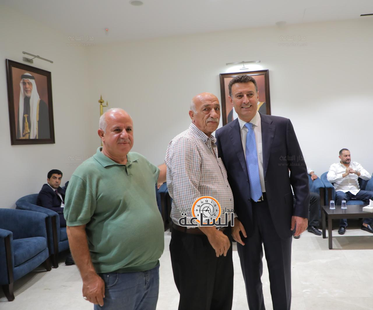 Madar Al-Saa Images 0.9792576110105031