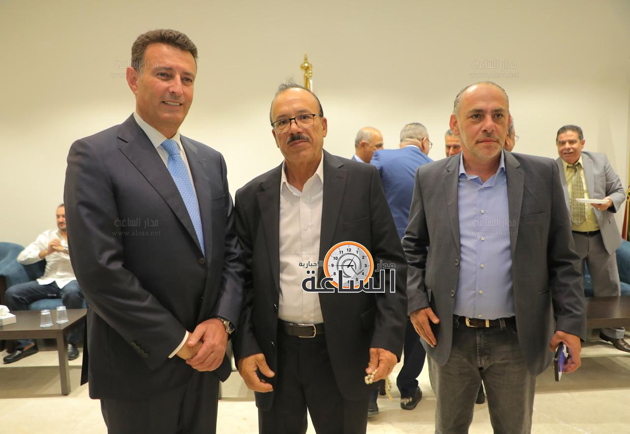 Madar Al-Saa Images 0.9498240091158303