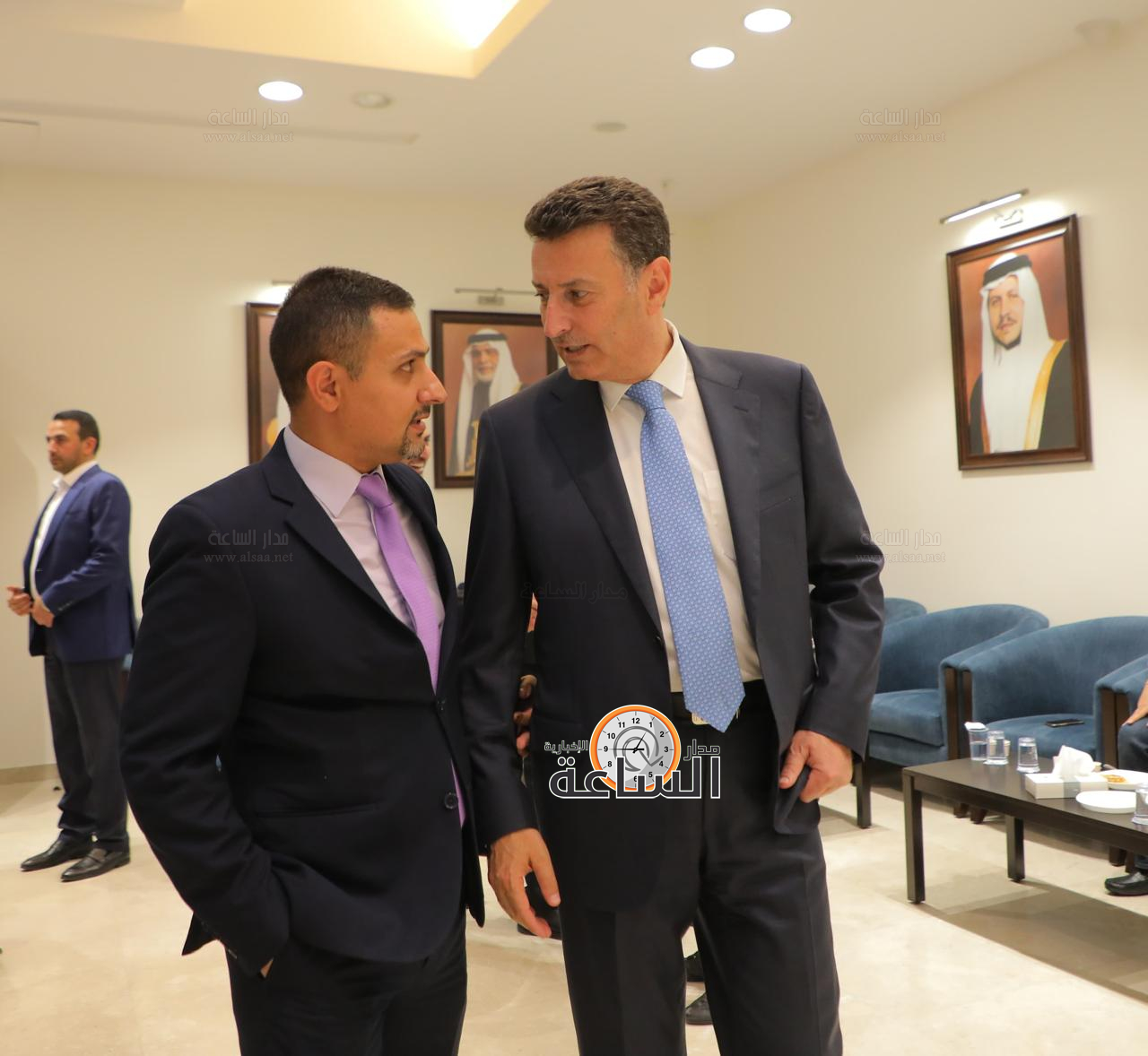 Madar Al-Saa Images 0.7133081300769608