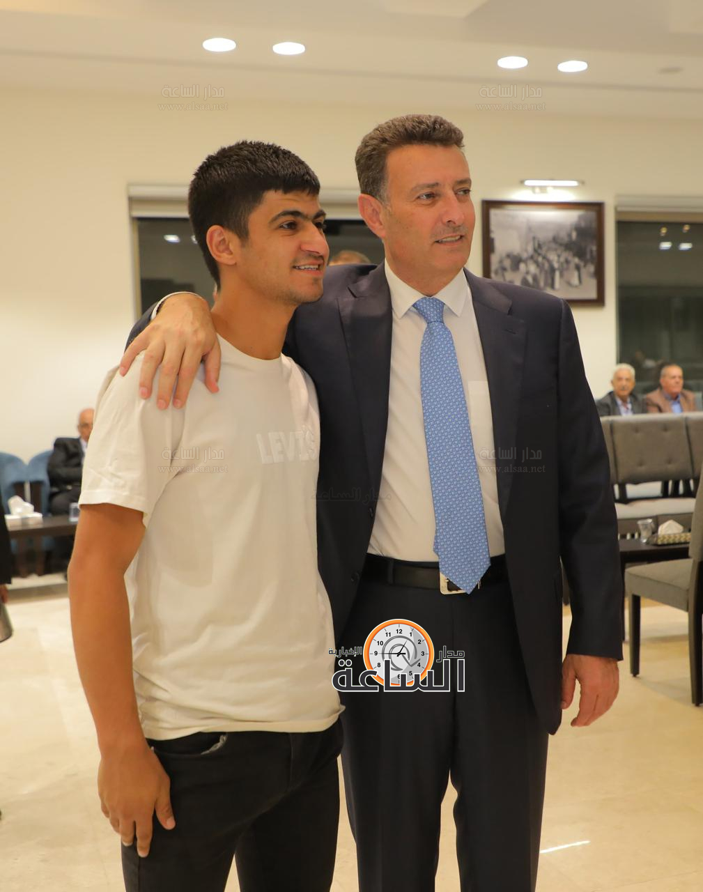 Madar Al-Saa Images 0.6318654330991411