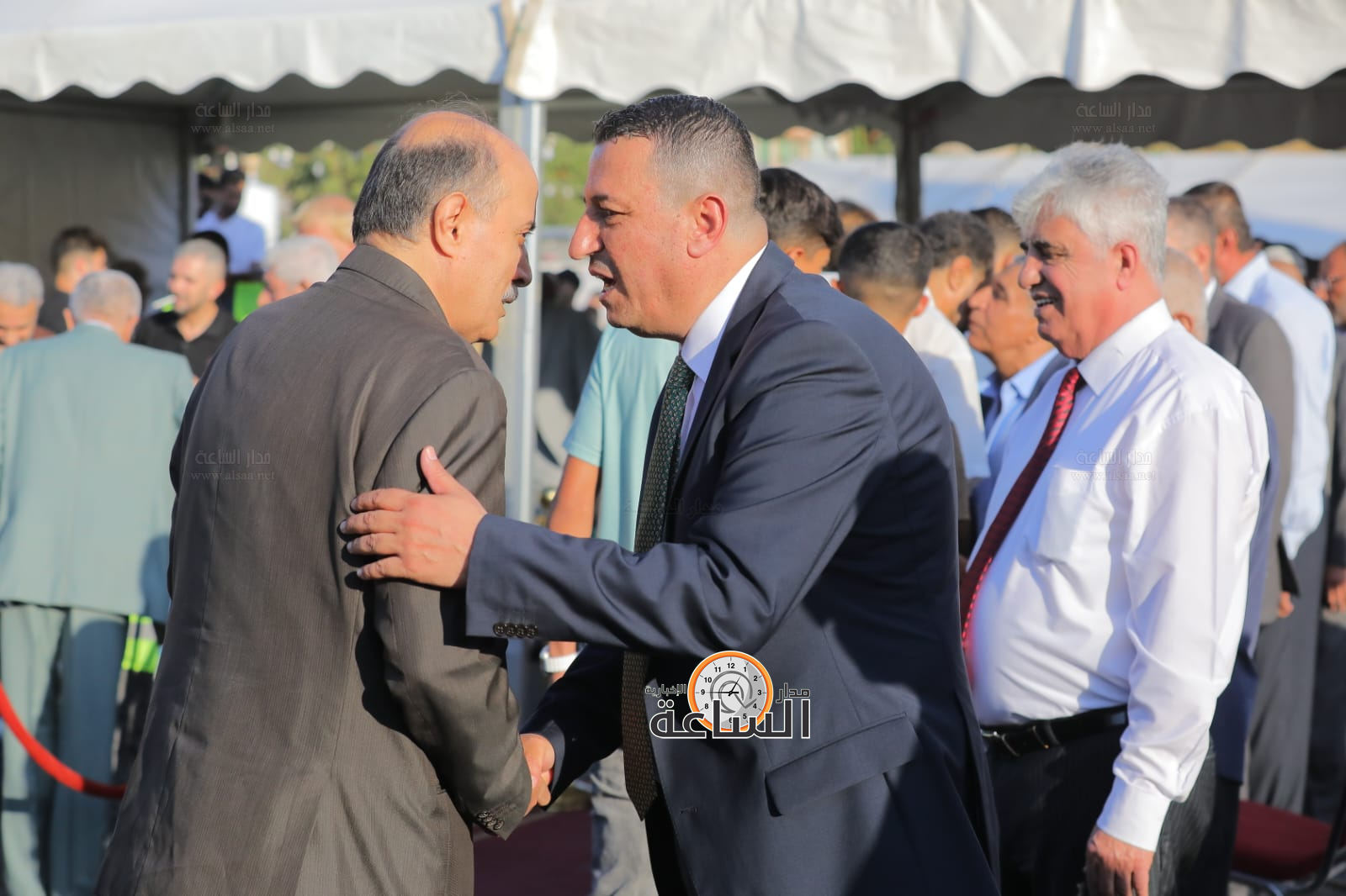 Madar Al-Saa Images 0.6956103423595419