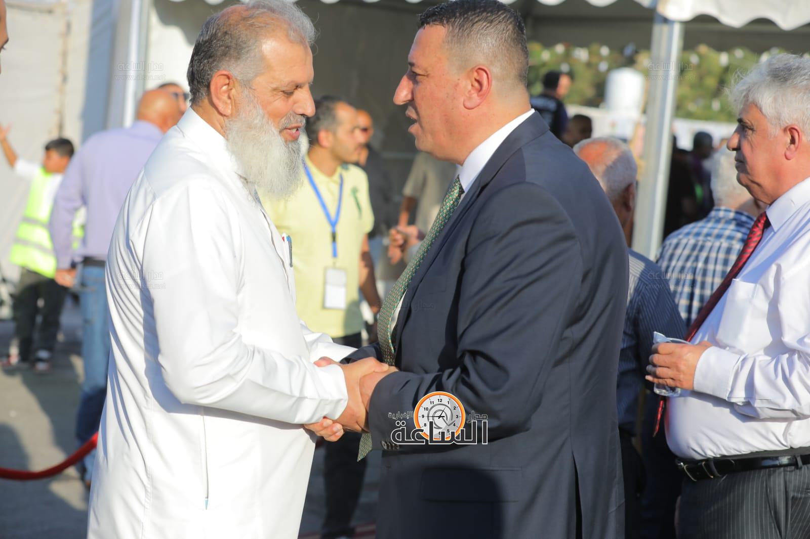 Madar Al-Saa Images 0.14186180446910646