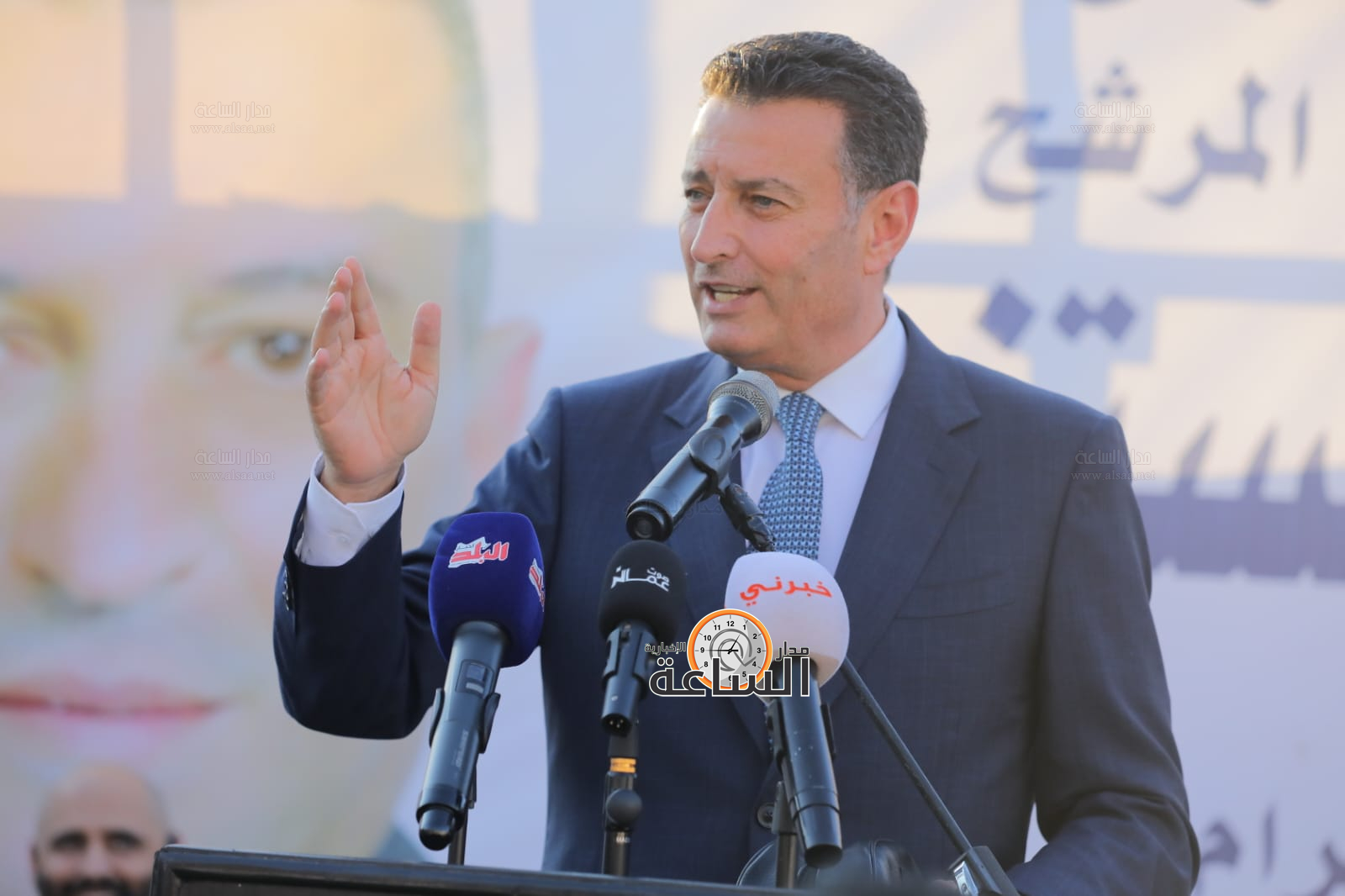 Madar Al-Saa Images 0.4159739886197713