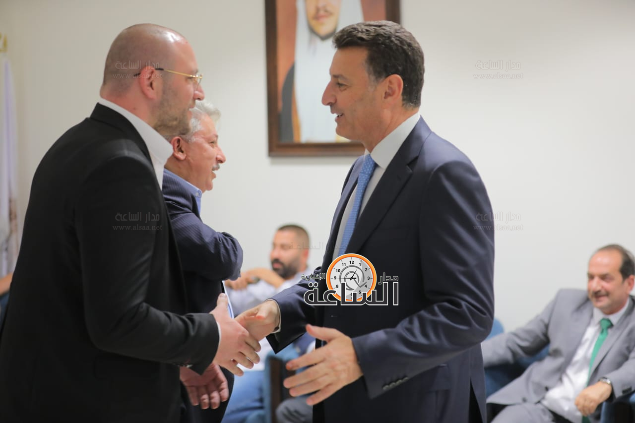 Madar Al-Saa Images 0.3729316054650458