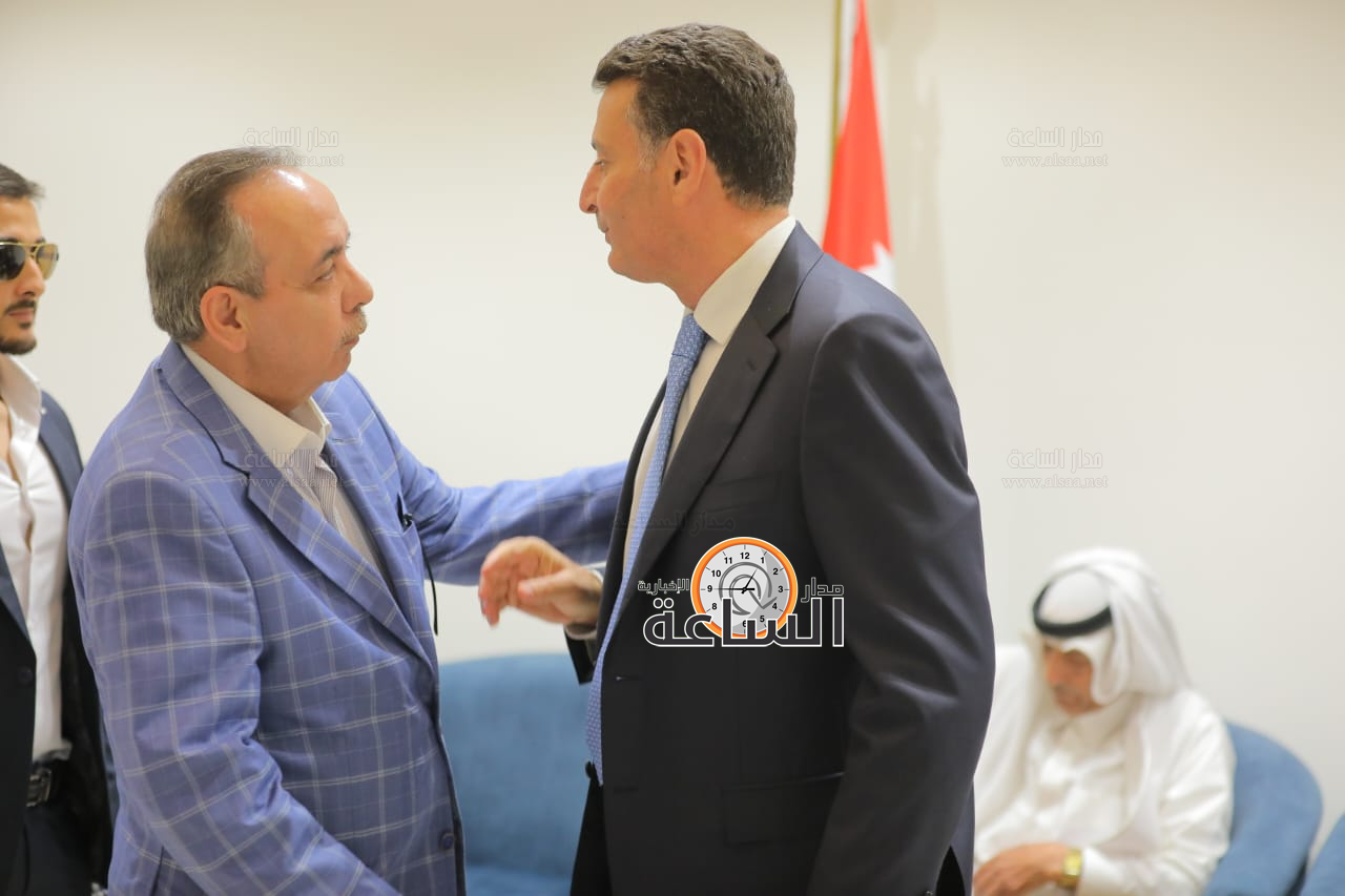 Madar Al-Saa Images 0.9337742304571945