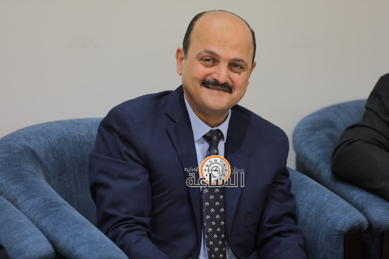 Madar Al-Saa Images 0.18450827215057042