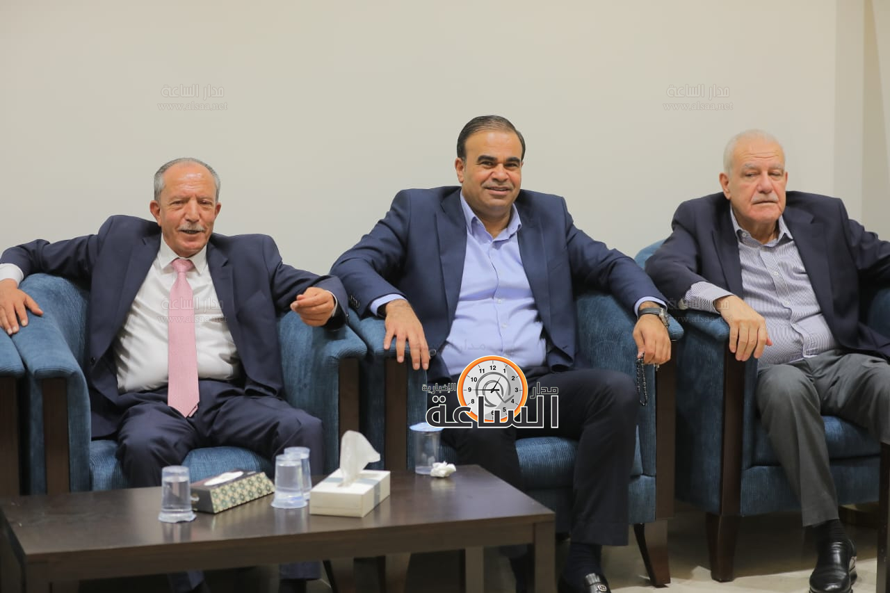 Madar Al-Saa Images 0.8488307540063613