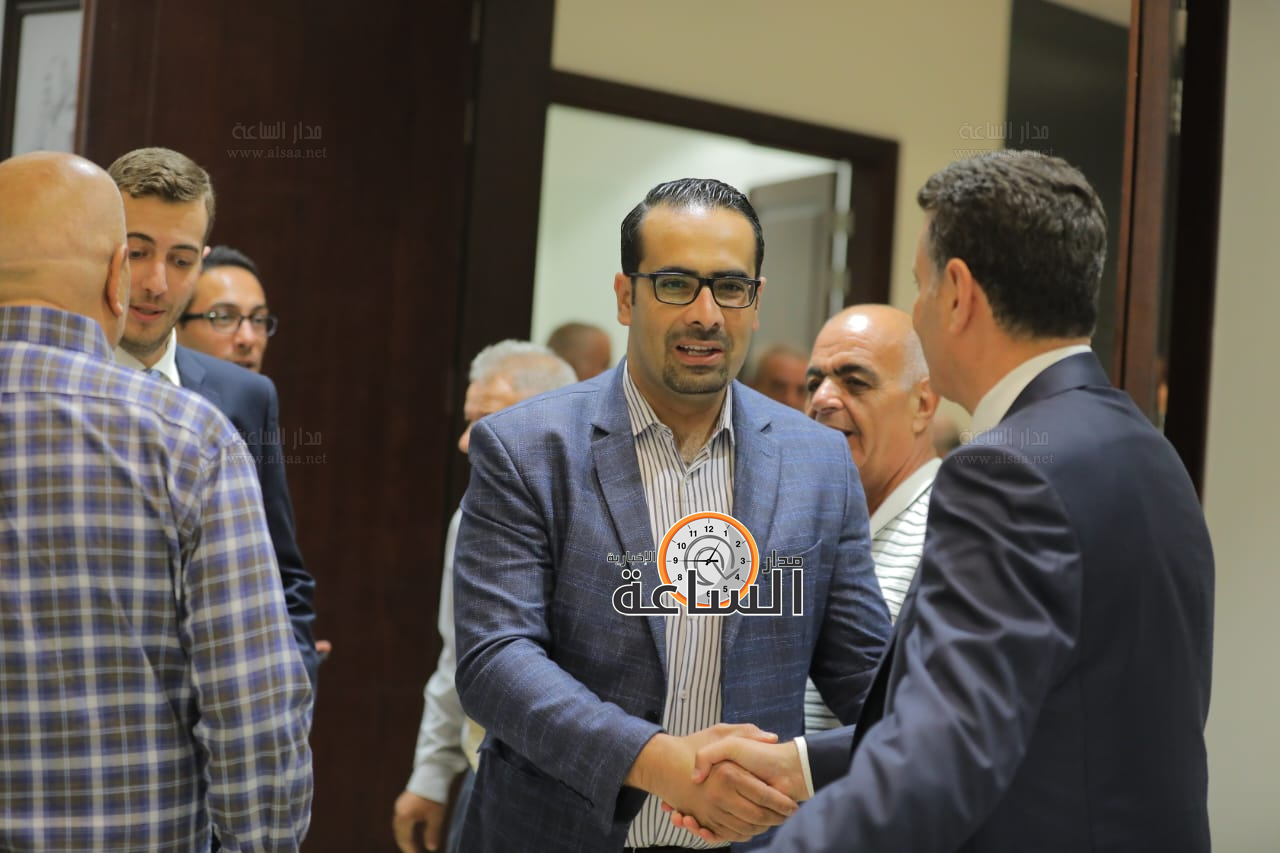 Madar Al-Saa Images 0.3658847718182434