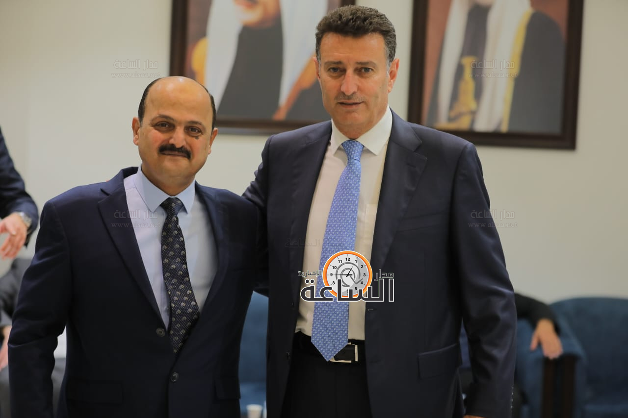 Madar Al-Saa Images 0.6888876013247738