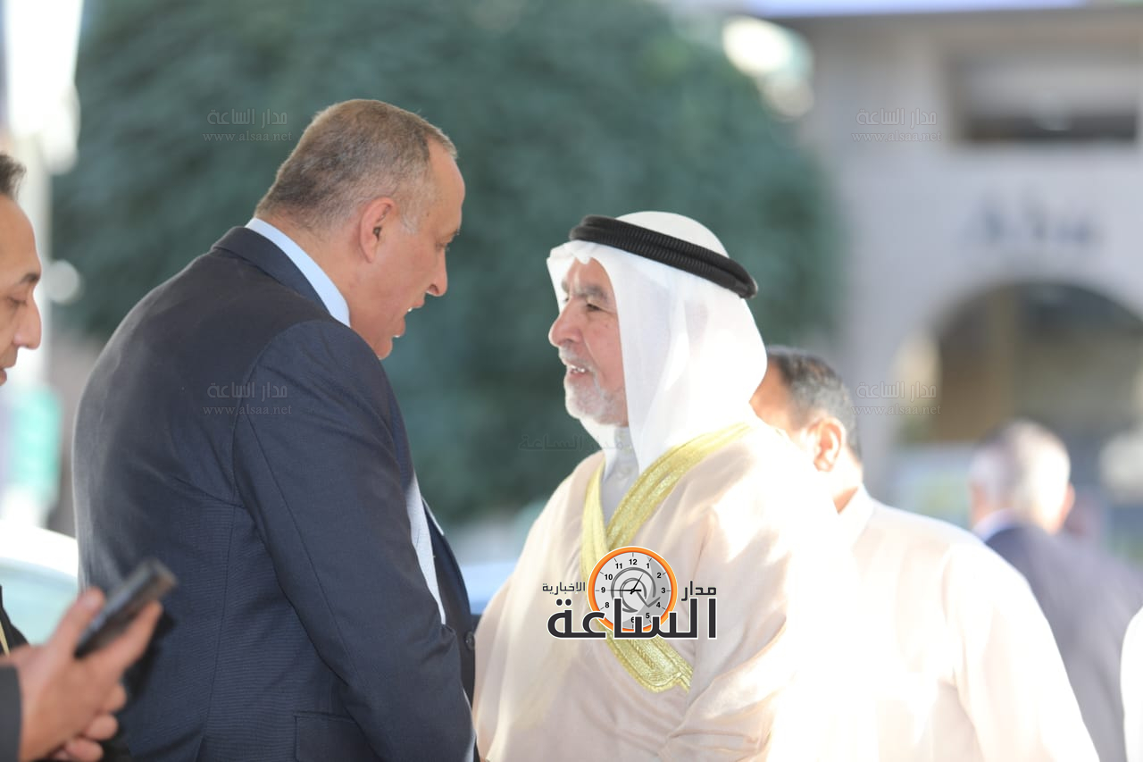 Madar Al-Saa Images 0.4817456442057271