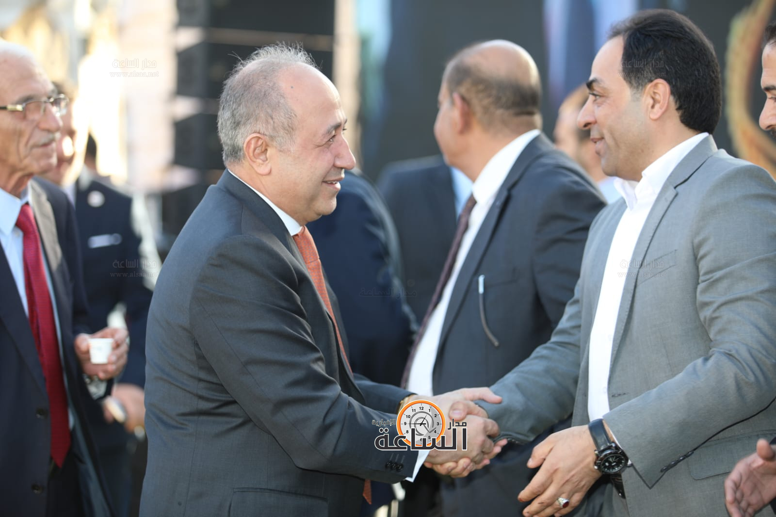 Madar Al-Saa Images 0.07431954794425