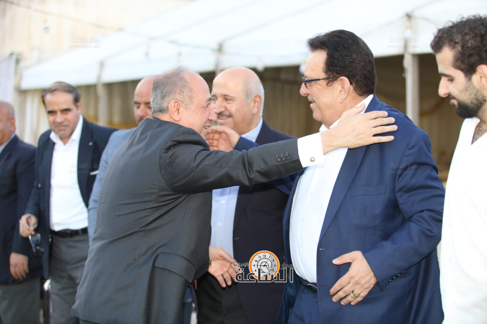 Madar Al-Saa Images 0.8447405590005643