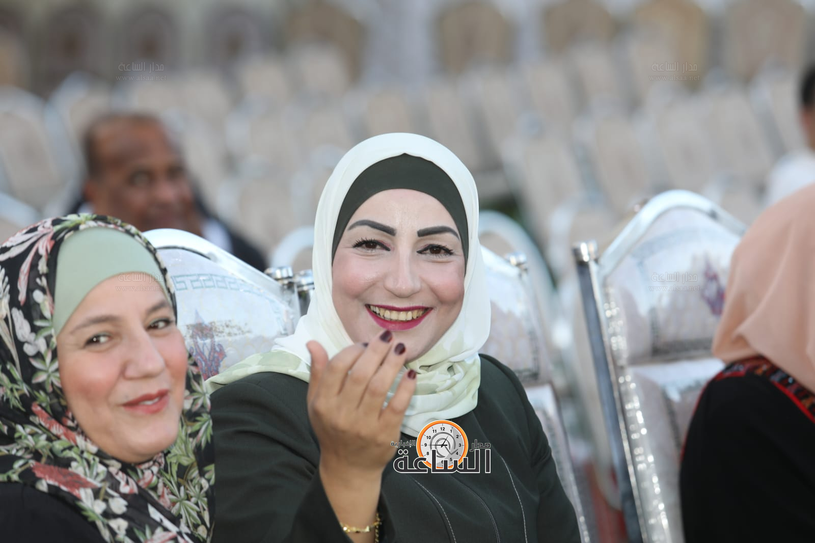 Madar Al-Saa Images 0.8606975739033274