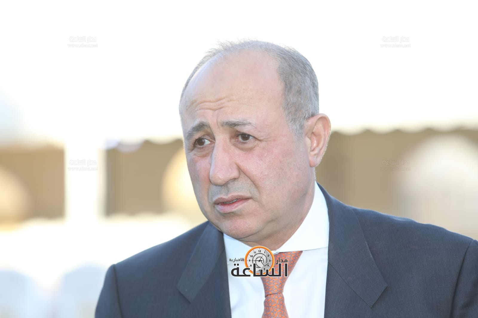 Madar Al-Saa Images 0.08070644132001381