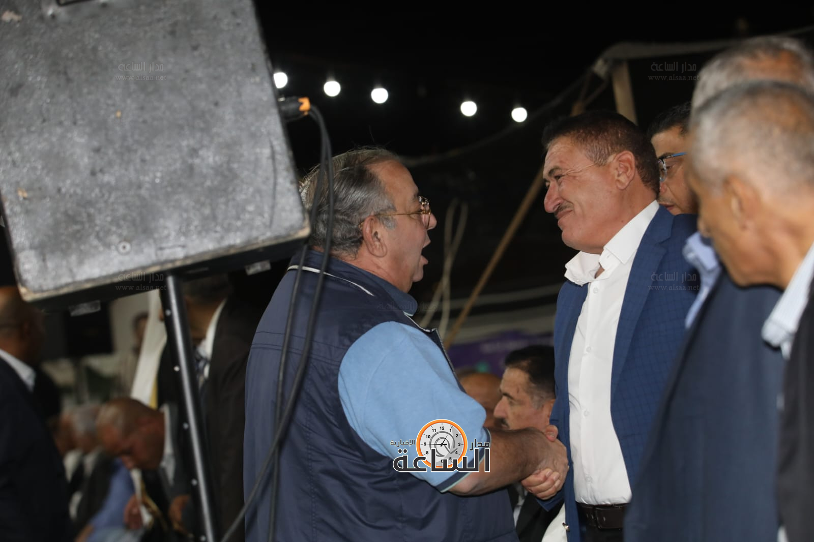 Madar Al-Saa Images 0.4505908133476433