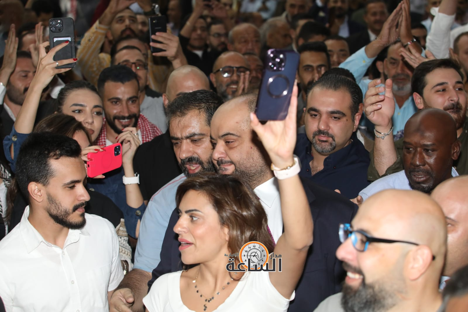 Madar Al-Saa Images 0.45729638263141315