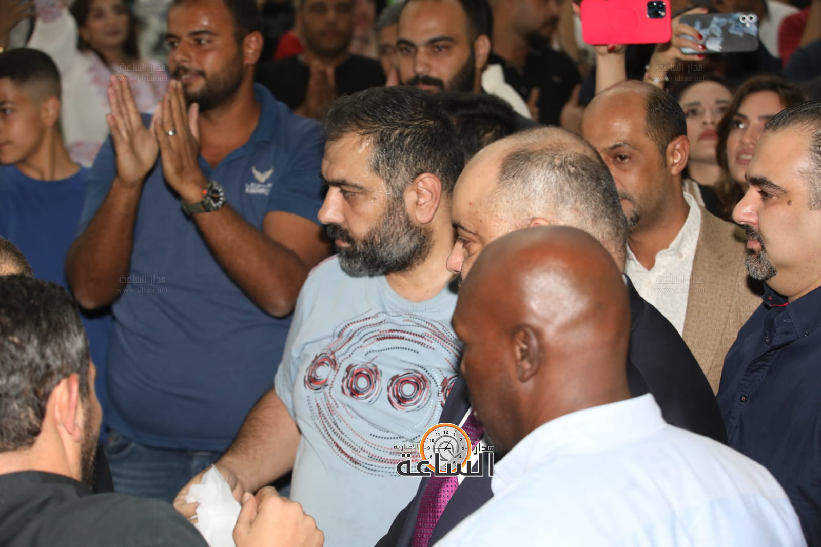 Madar Al-Saa Images 0.6448947469011124