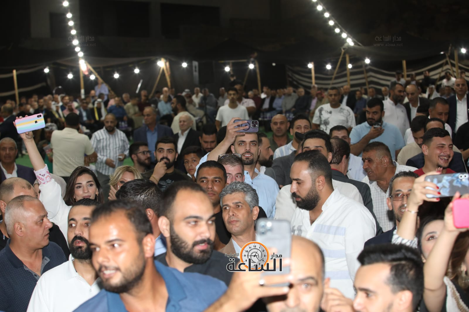 Madar Al-Saa Images 0.9161011825189931