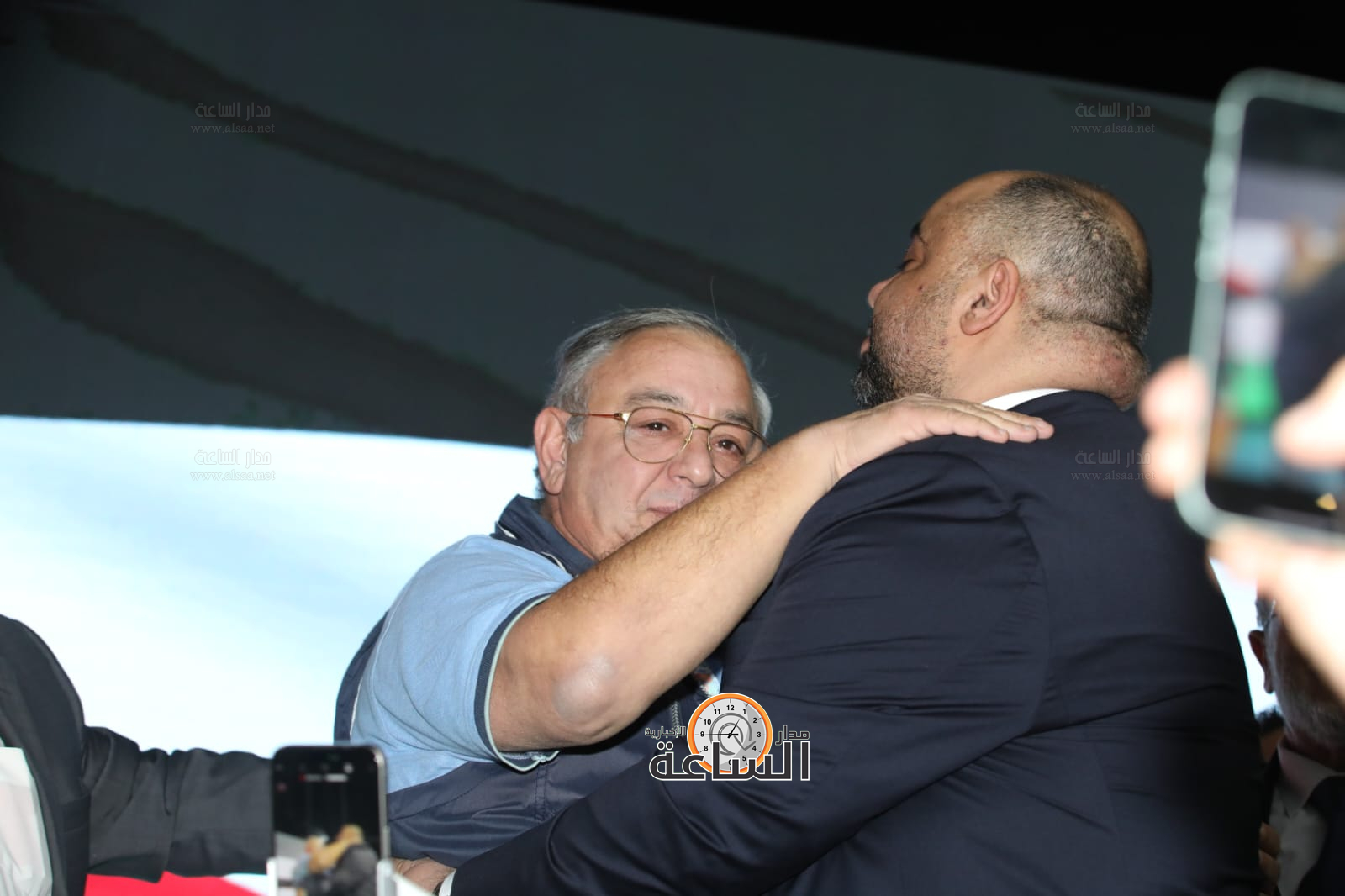 Madar Al-Saa Images 0.9052239319928101