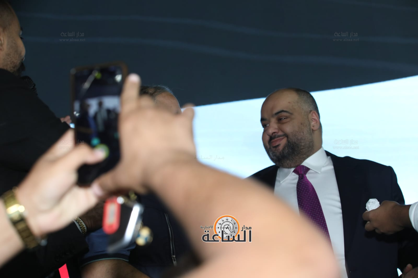 Madar Al-Saa Images 0.39621989128449253