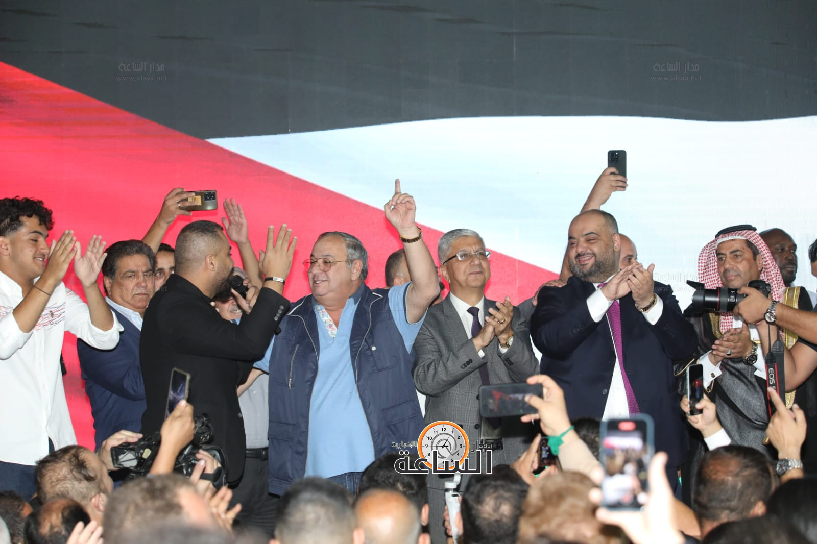 Madar Al-Saa Images 0.901416155535385