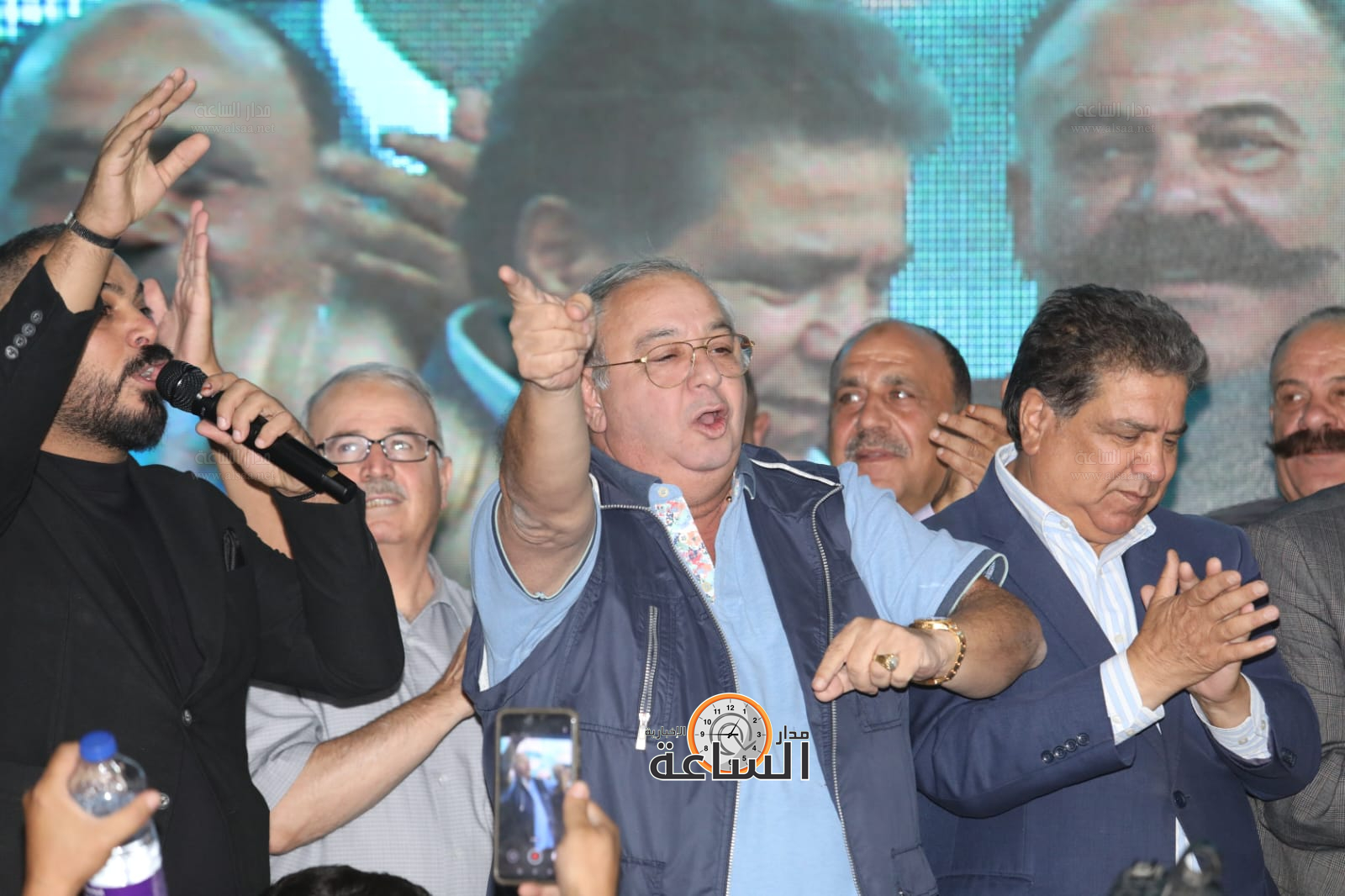 Madar Al-Saa Images 0.42885786921391067