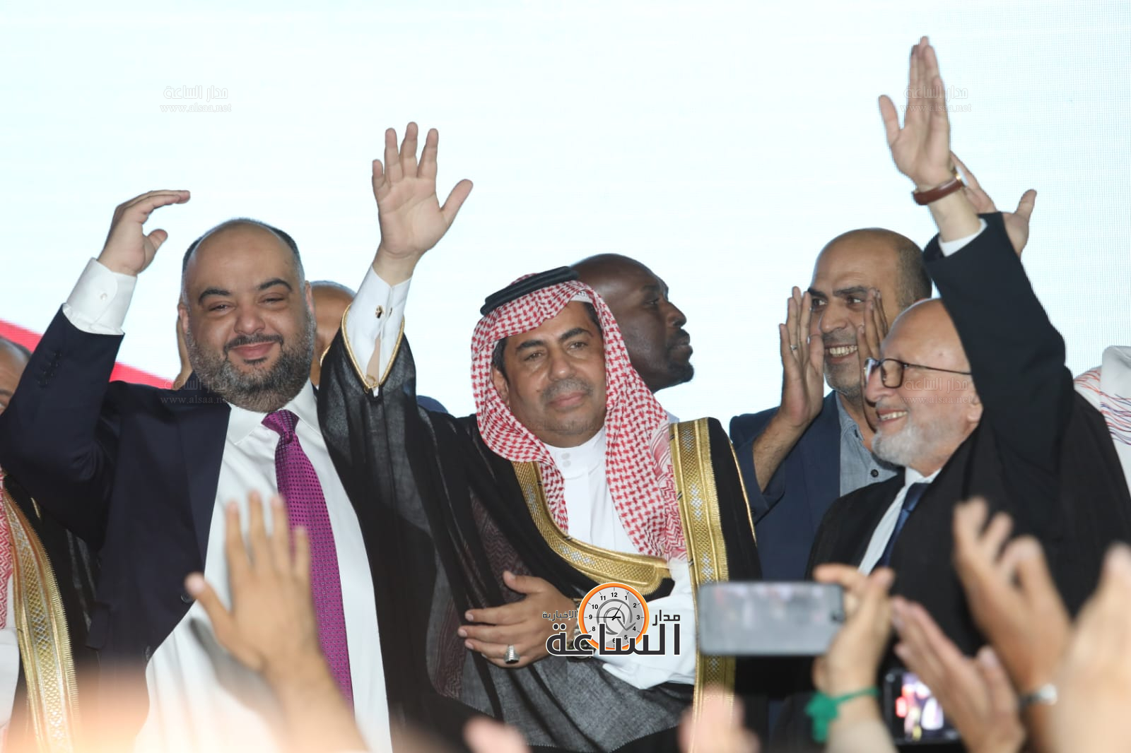 Madar Al-Saa Images 0.5599170404790939