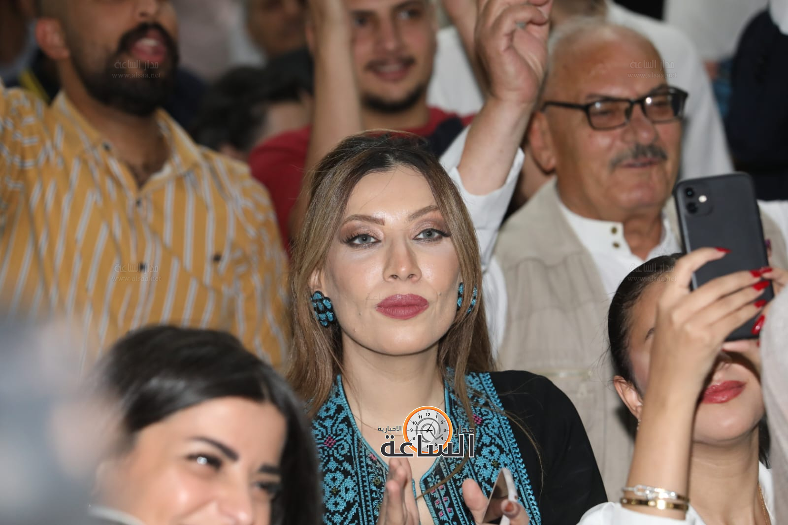 Madar Al-Saa Images 0.09115084348316449