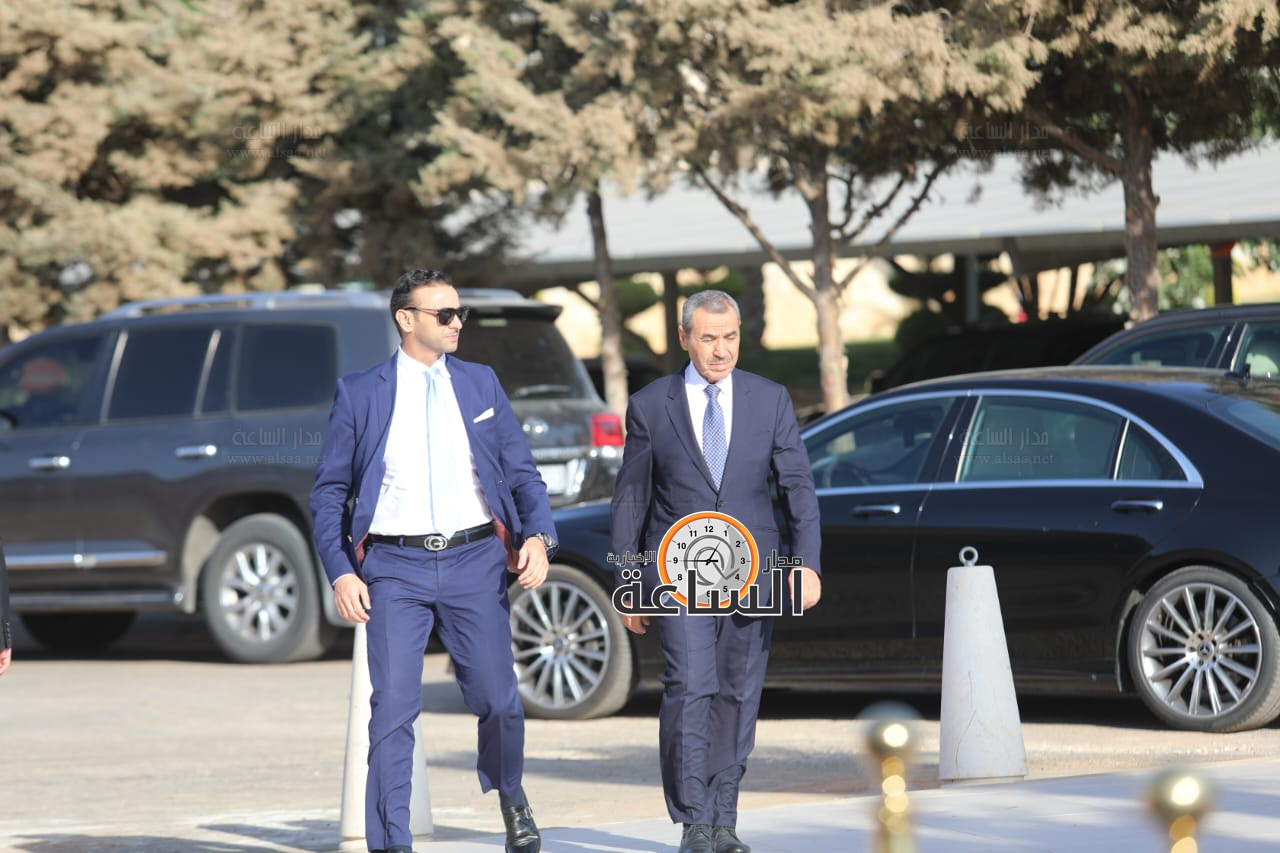 Madar Al-Saa Images 0.735125414026736