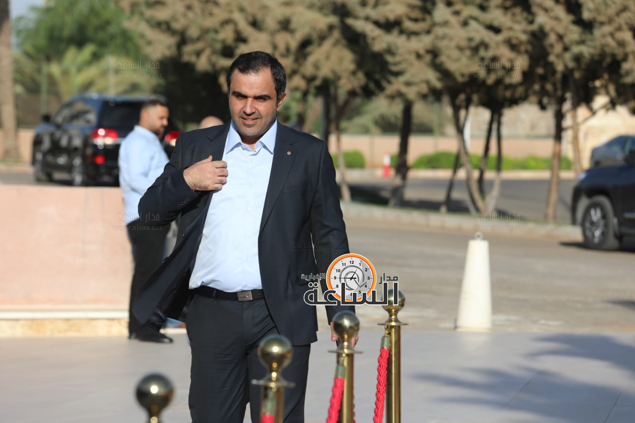 Madar Al-Saa Images 0.7475964874797476